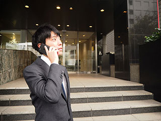 営業を始め、他部署の仲間のバックアップを行い、支えてくださいね。